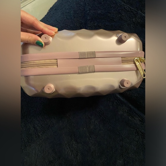 Triforce Hardside Beauty Case w/ Interior Panels Rose Gold - Picture 8 of 15